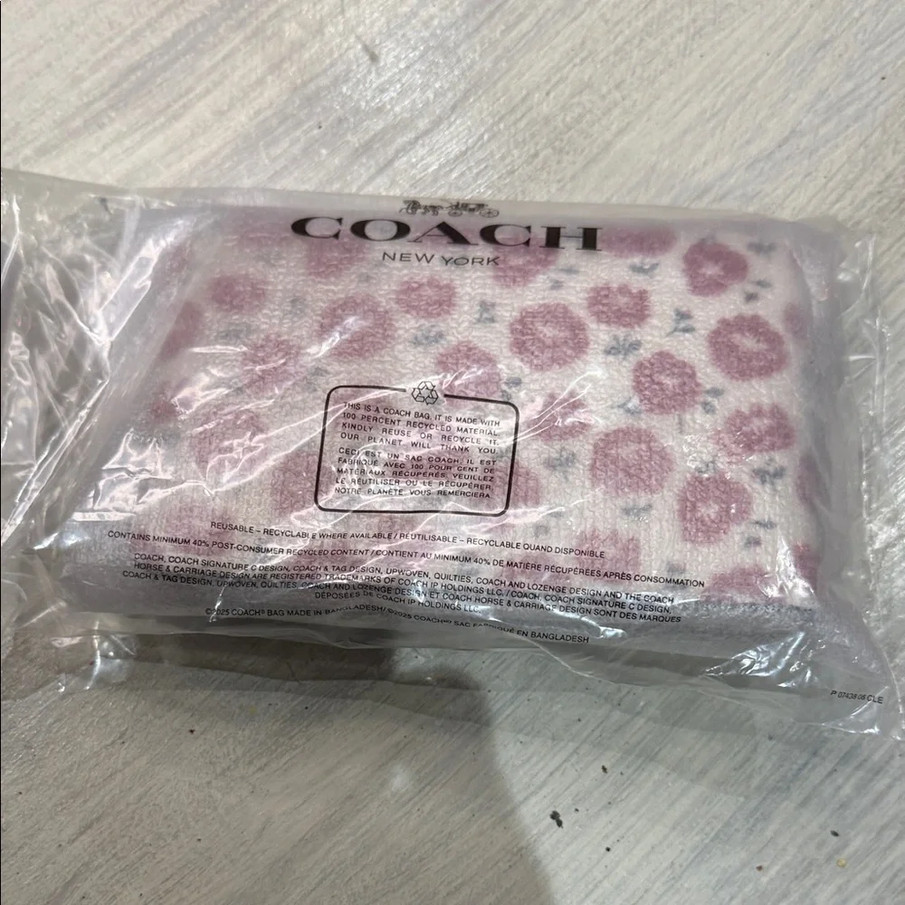 Coach Cream and Red Floral Wristlet
